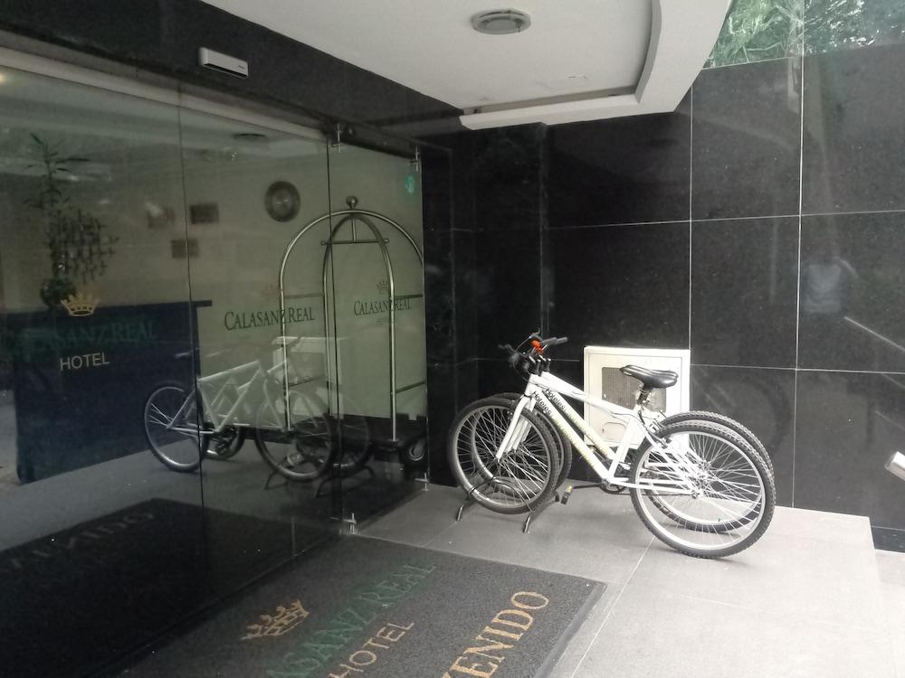 Hotel Calasanz Real เมเดยิน ภายนอก รูปภาพ