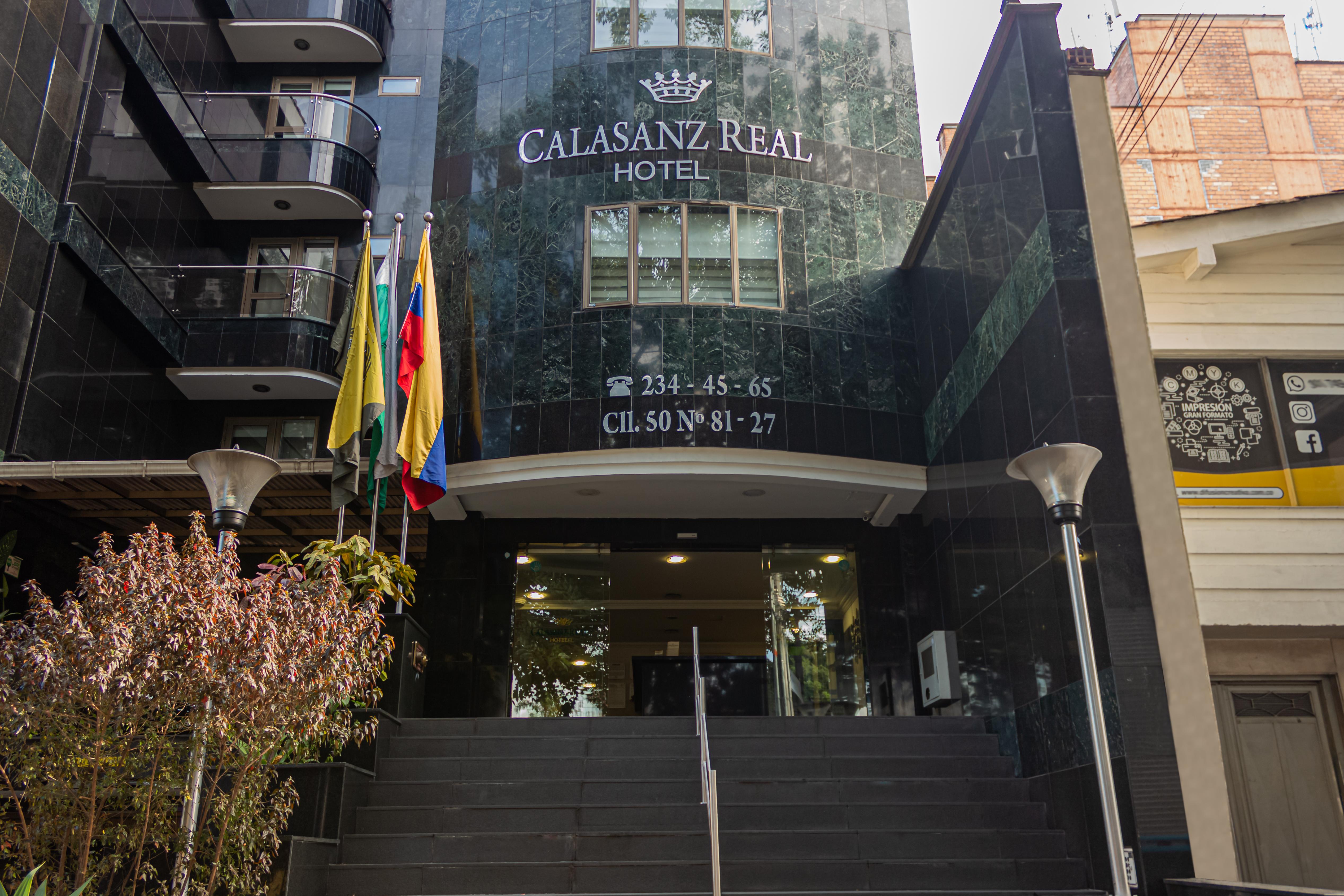 Hotel Calasanz Real เมเดยิน ภายนอก รูปภาพ
